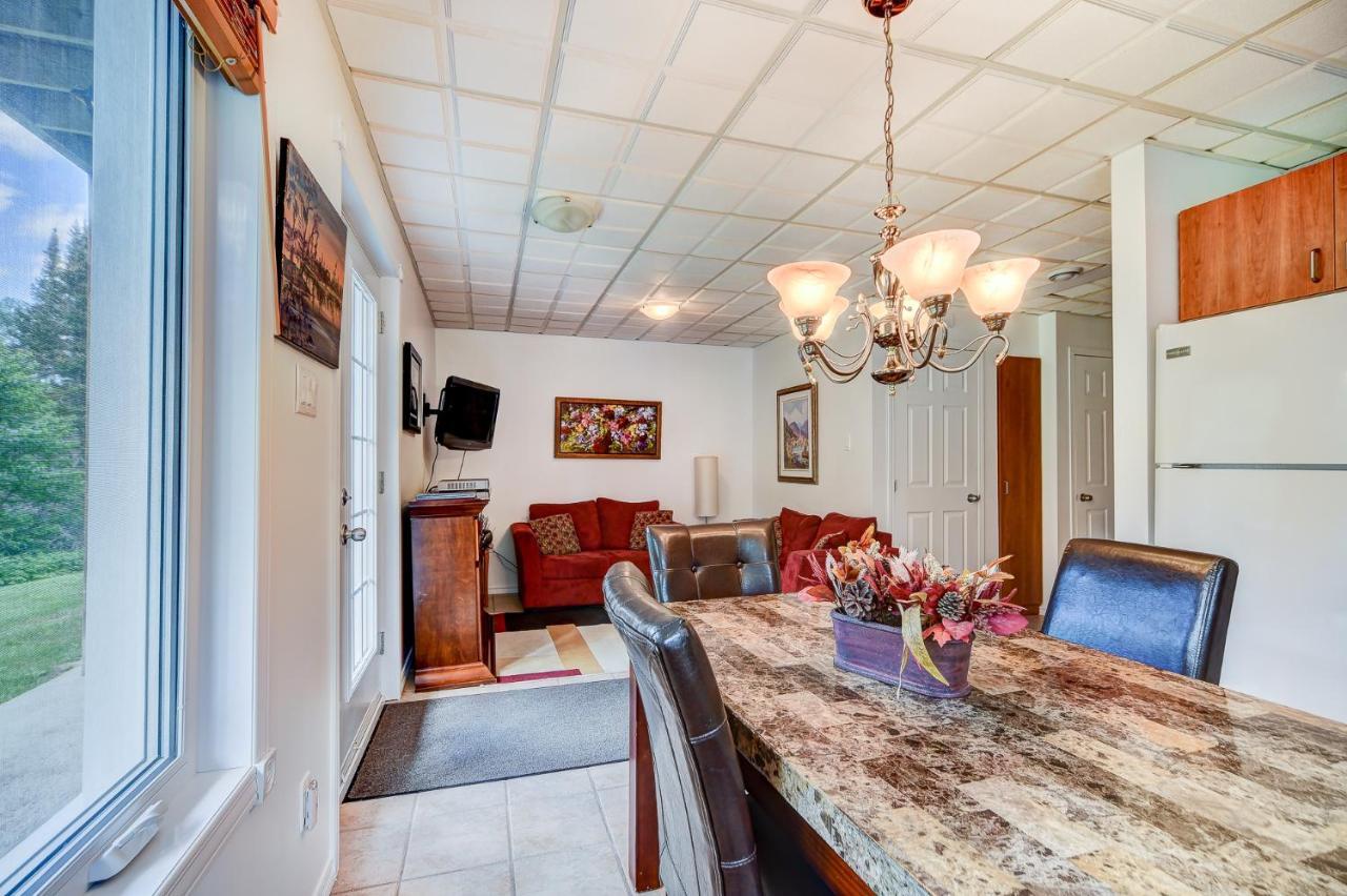 32 B De Vebron Apartment L'Anse-Saint-Jean Luaran gambar